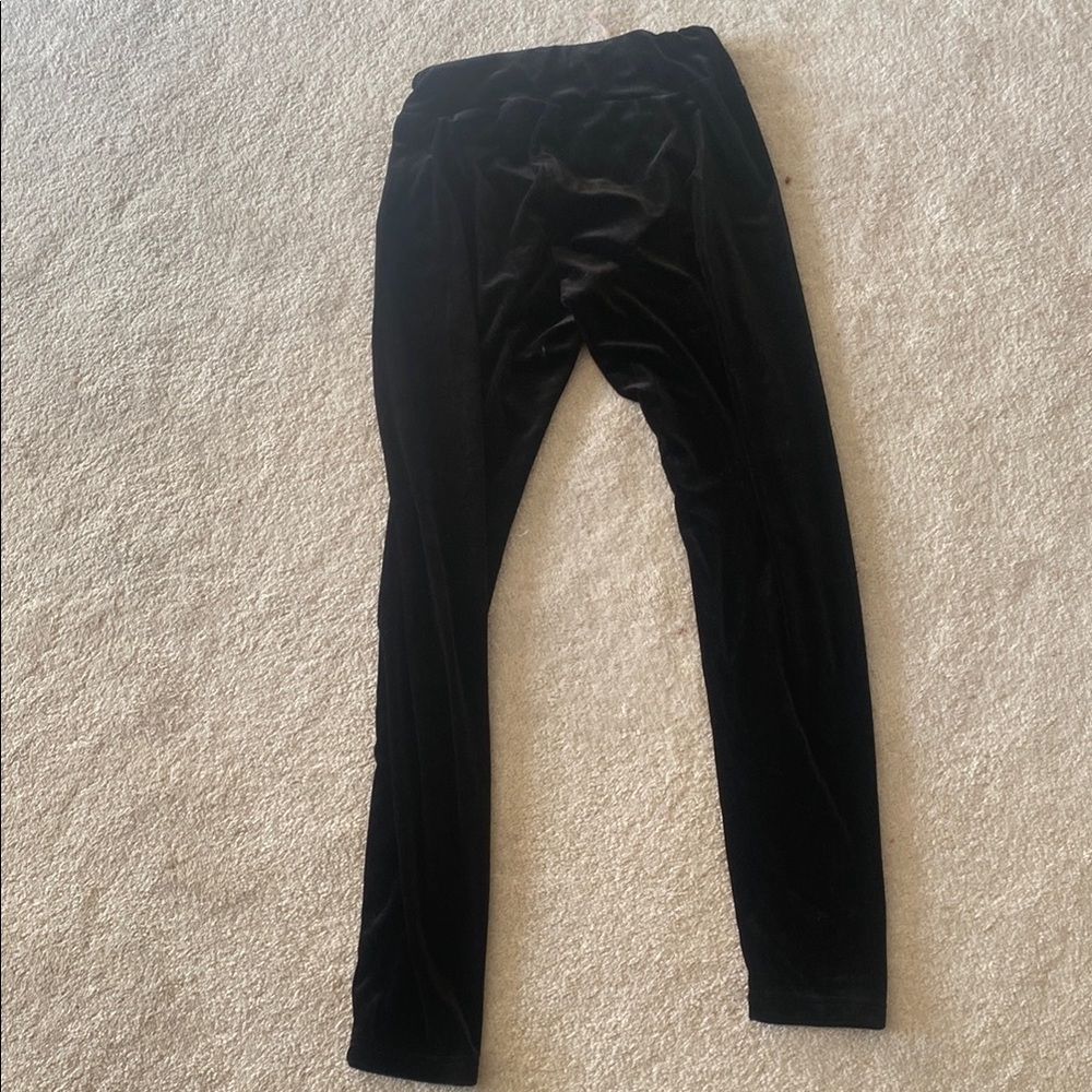 SHEIN Women's Black Velvet Leggings